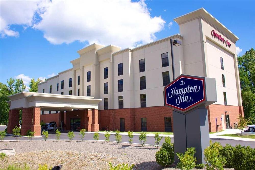Hotel Hampton 3*