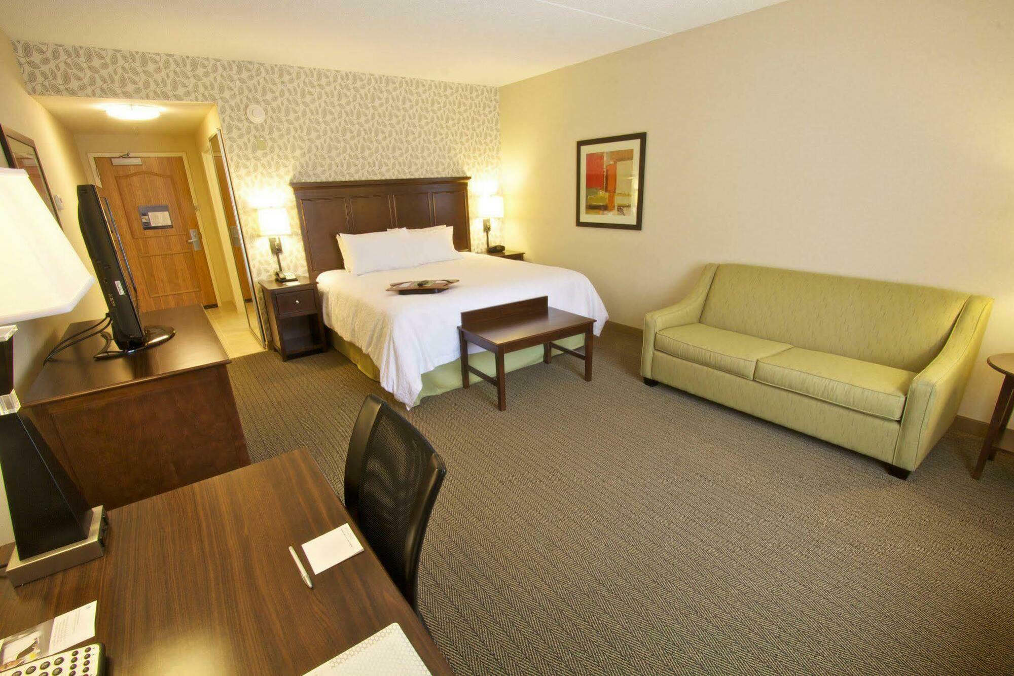 Hotel Hampton